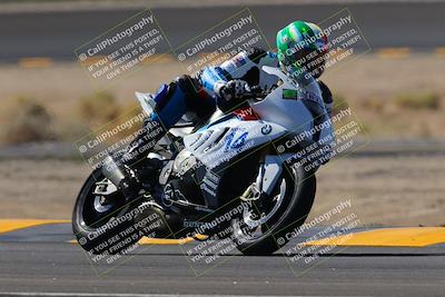 media/Oct-08-2022-SoCal Trackdays (Sat) [[1fc3beec89]]/Turn 14 (1050am)/